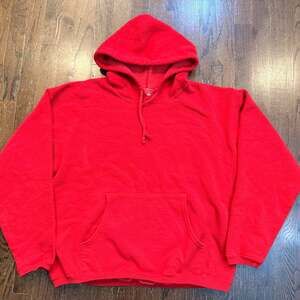 Vintage 90s Marlboro Country Store Red Pullover Hoodie Made in USA